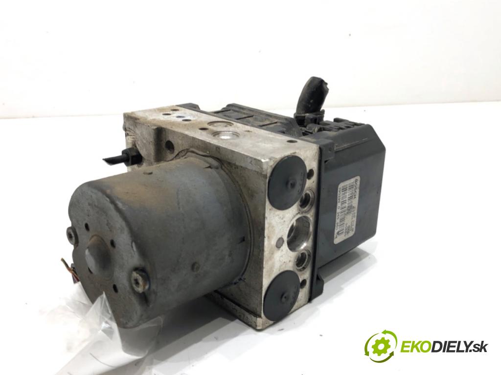 AUDI A4 B6 sedan 2003 125 kW 2.4 2393 Pumpa ABS 0265950011 (Pumpa ABS)