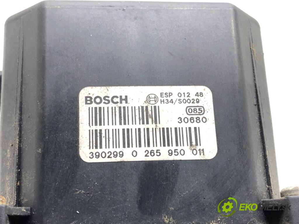 AUDI A4 B6 sedan 2003 125 kW 2.4 2393 Pumpa ABS 0265950011 (Pumpa ABS)