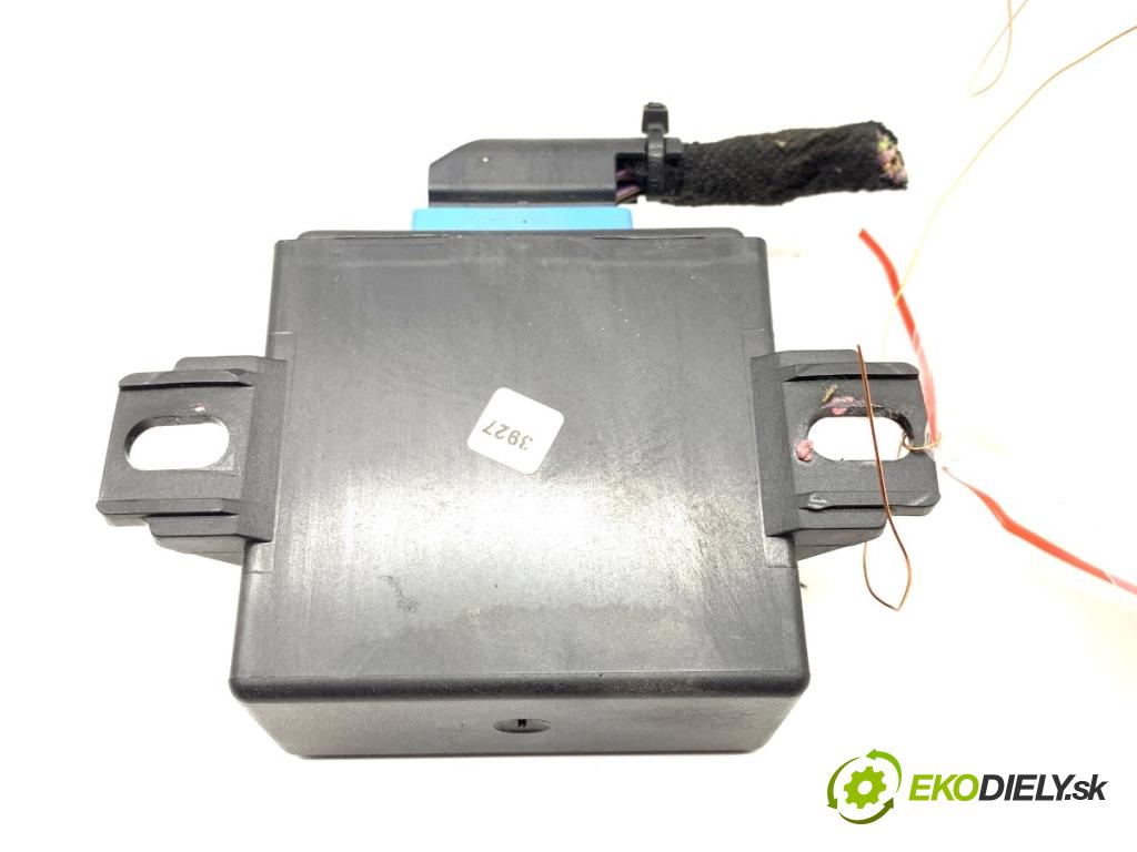 AUDI A4 B6 sedan 2003 125 kW 2.4 2393 Modul svetiel 4Z7907357 (Riadiaca jednotka ostatné)