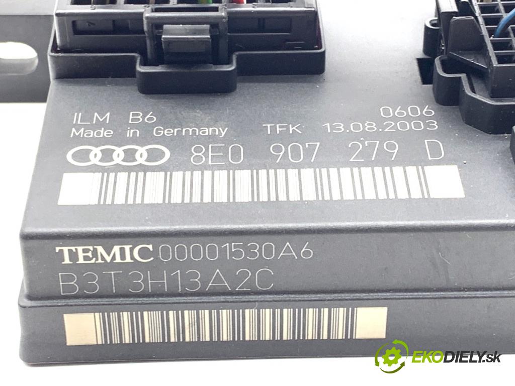 AUDI A4 B6 sedan 2003 125 kW 2.4 2393 Modul svetiel 8E0907279D (Riadiaca jednotka ostatné)