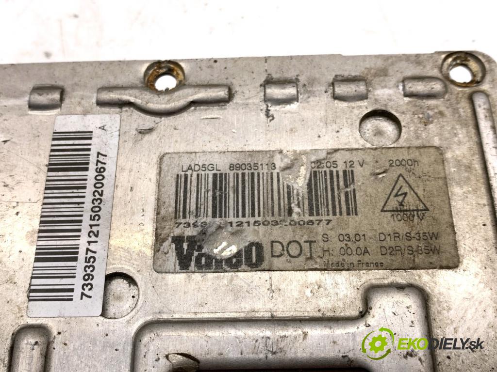 AUDI A4 B6 sedan 2003 125 kW 2.4 2393 Menič XENON 73160087 (Riadiaca jednotka xenónu)