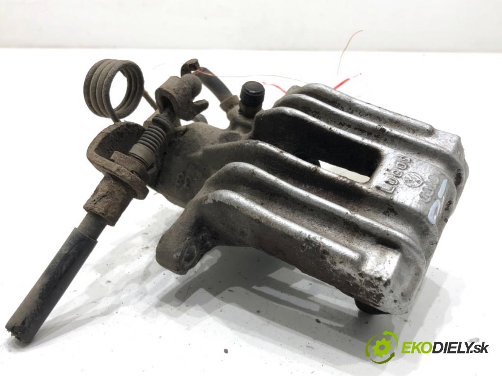 AUDI A4 B6 sedan 2003 125 kW 2.4 2393 Brzdič strmeň pravy zad