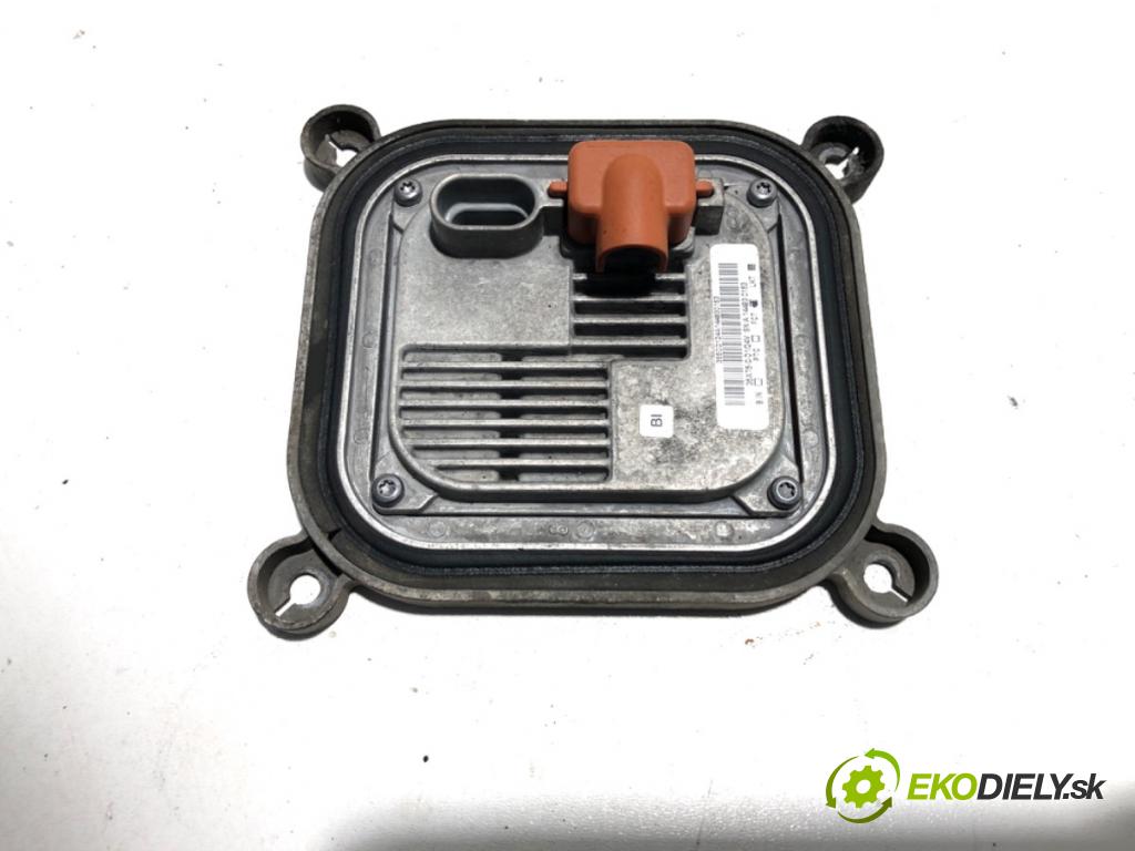 VOLVO FH II Platforma / podwozie 2015 368 kW 500 368 kW [500 KM] olej napędowy 2017 - 2022 12777 Menič XENON 10R-034663 (Riadiaca jednotka xenónu)