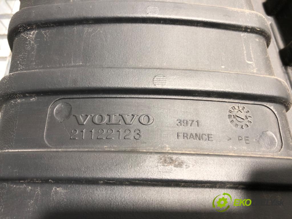 VOLVO FH II Platforma / podwozie 2015 368 kW 500 368 kW [500 KM] olej napędowy 2017 - 2022 12777 Rúra vzduchu KOMÍN: 21122123