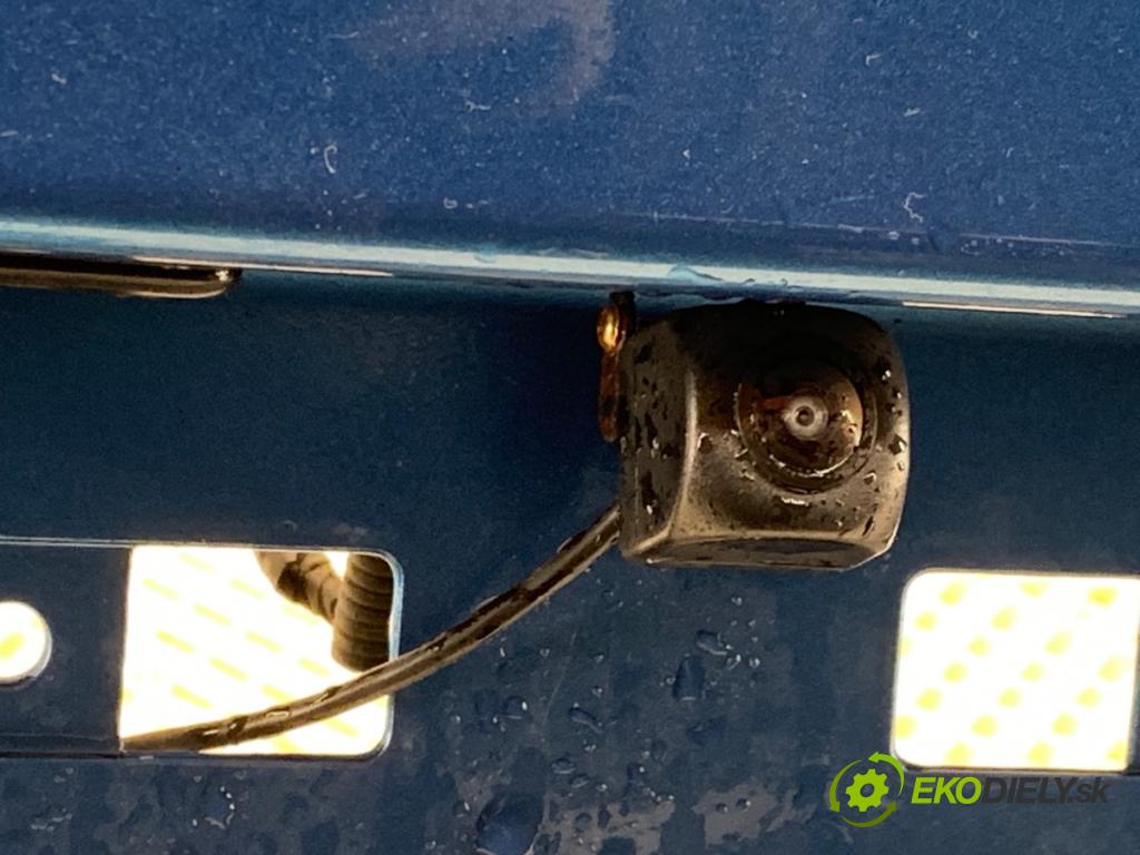 MITSUBISHI MIRAGE / SPACE STAR liftback 2018 52 kW 1.0 (A05A) 999 Nárazník zad  (Kľučka dverí ostatné)