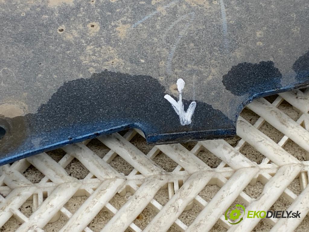 MITSUBISHI MIRAGE / SPACE STAR liftback 2018 52 kW 1.0 (A05A) 999 Nárazník zad  (Kľučka dverí ostatné)