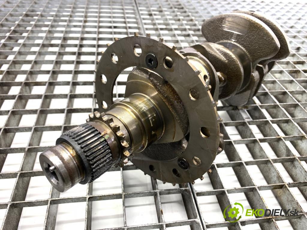 MITSUBISHI MIRAGE / SPACE STAR liftback 2018 52 kW 1.0 (A05A) 999 Kardaň, hriadeľ KLIKA: 3A90 (Blok motora ostatné)