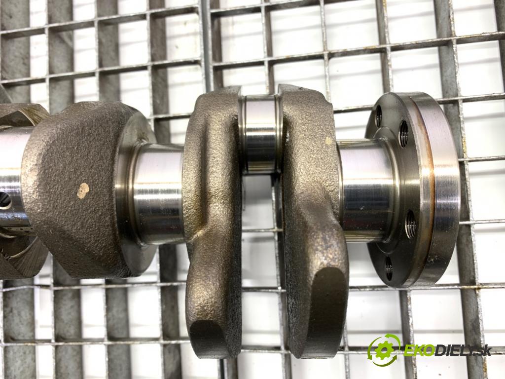 MITSUBISHI MIRAGE / SPACE STAR liftback 2018 52 kW 1.0 (A05A) 999 Kardaň, hriadeľ KLIKA: 3A90 (Blok motora ostatné)