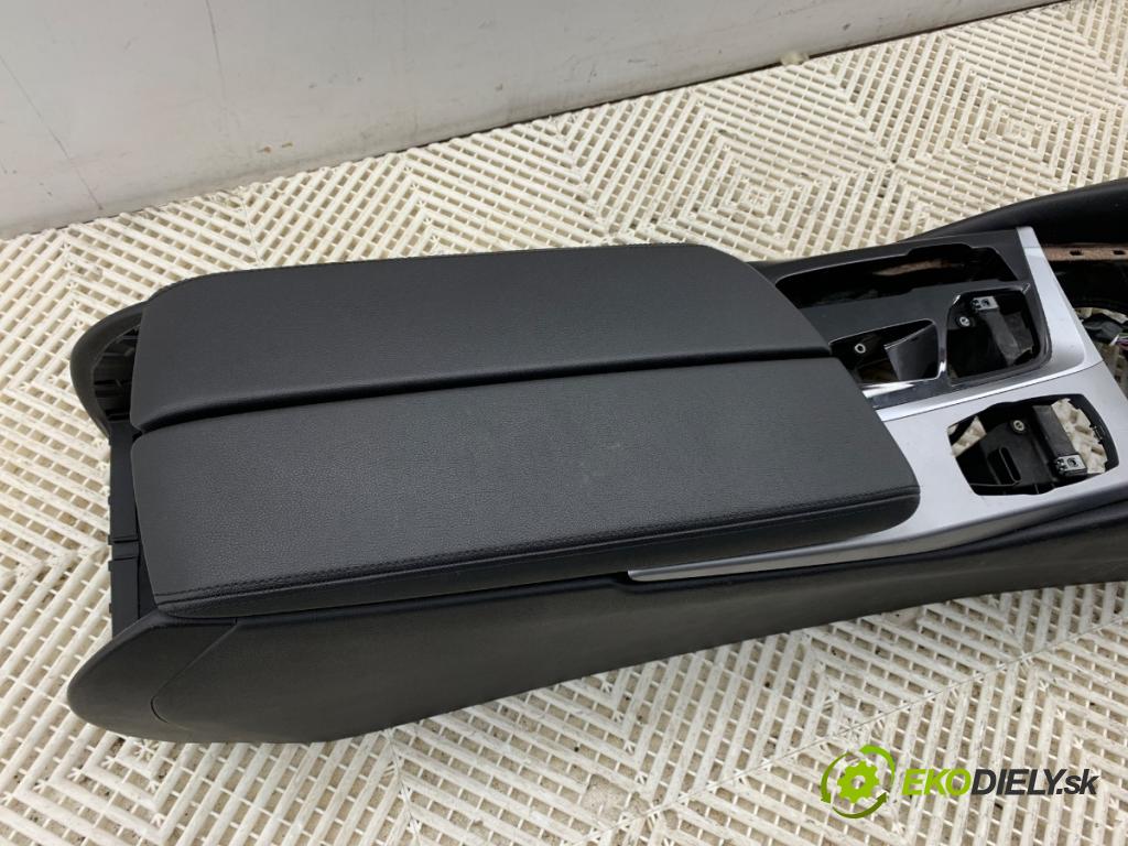 BMW G30 sedan 2021 110 kW 518 d Mild-Hybrid 1995 Tunel středový  (Středový tunel)