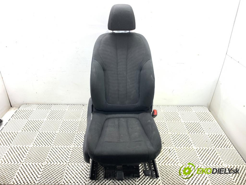 BMW G30 sedan 2021 110 kW 518 d Mild-Hybrid 1995 Sedadlo pravy predný 