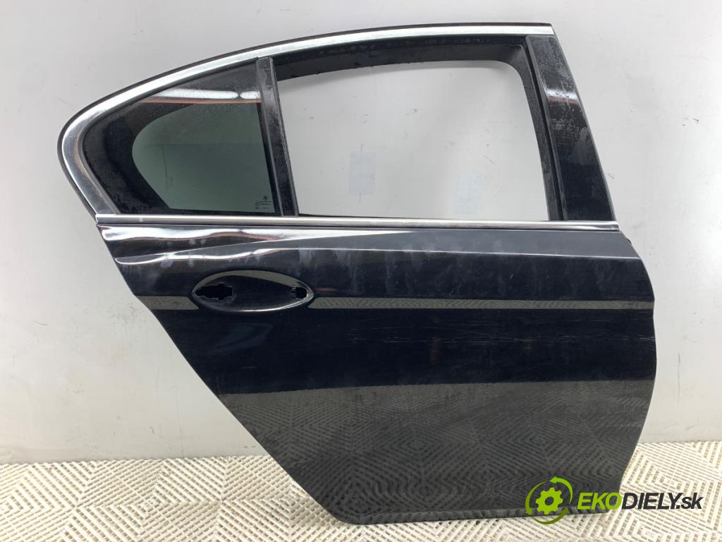 BMW G30 sedan 2021 110 kW 518 d Mild-Hybrid 1995 dveře pravý zadní část 668 