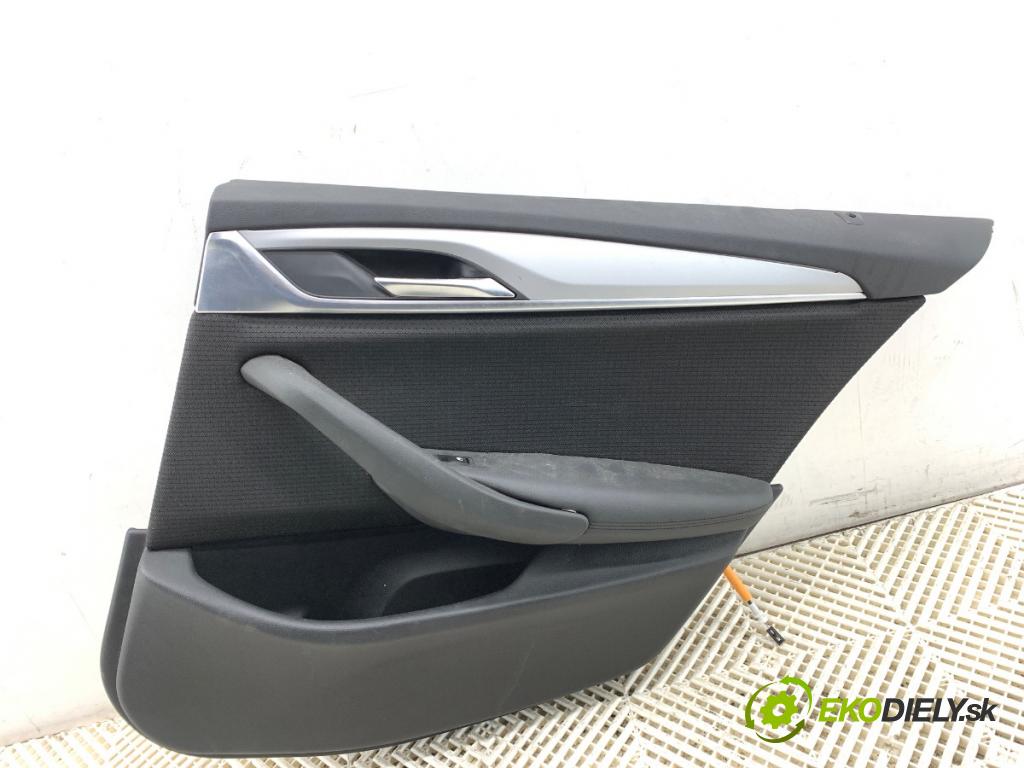 BMW G30 sedan 2021 110 kW 518 d Mild-Hybrid 1995 ča dveře pravý zadní část 