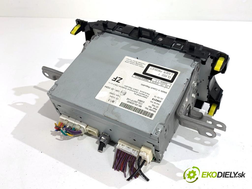 TOYOTA YARIS III liftback 2016 73 kW 1.3 (NSP130_) 1329 RADIO 86120-0D640 (Audio zariadenie)