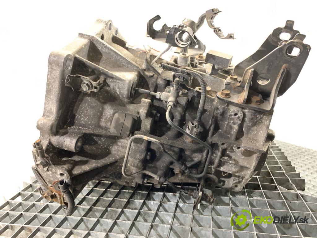 TOYOTA YARIS III liftback 2016 73 kW 1.3 (NSP130_) 1329 Prevodovka  (Prevodovka)