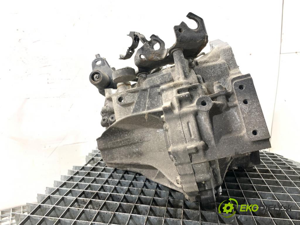 TOYOTA YARIS III liftback 2016 73 kW 1.3 (NSP130_) 1329 Prevodovka  (Prevodovka)