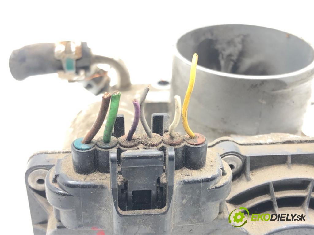 TOYOTA YARIS III liftback 2016 73 kW 1.3 (NSP130_) 1329 Škrtiaca klapka 22030-47010 (Škrtiaca klapka)