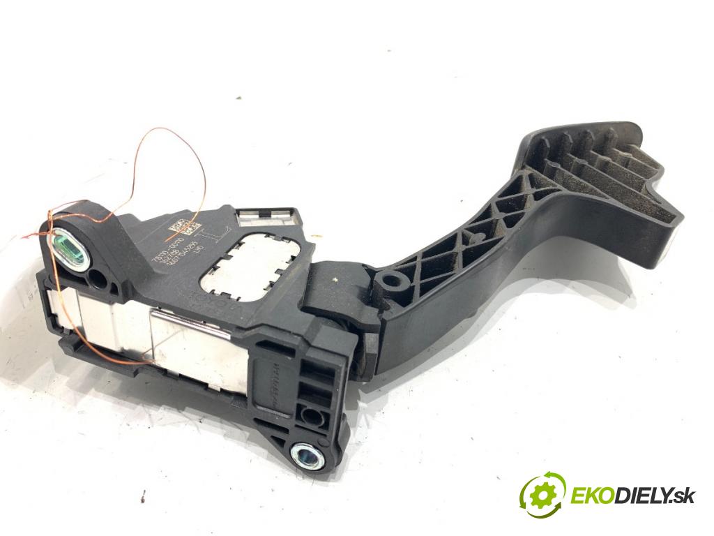 TOYOTA YARIS III liftback 2016 73 kW 1.3 (NSP130_) 1329 Potenciometer plynu 78110-0D110 (Potenciometer plynového pedálu)