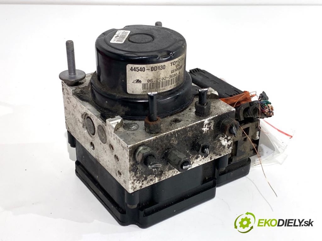 TOYOTA YARIS III liftback 2016 73 kW 1.3 (NSP130_) 1329 Pumpa ABS 44540-0D130 (Pumpa ABS)