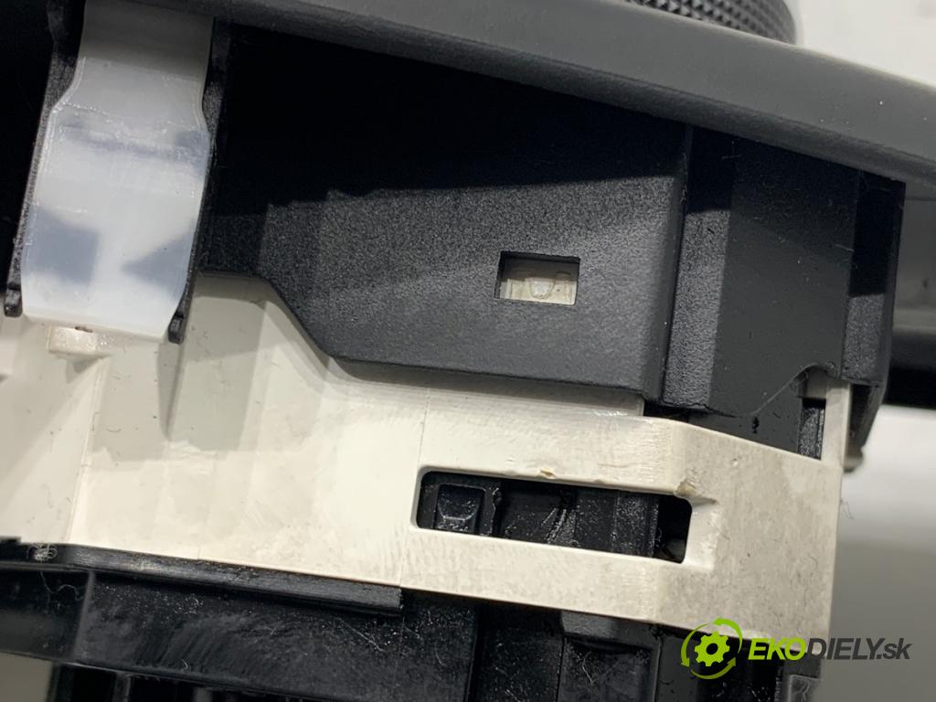 TOYOTA YARIS III liftback 2016 73 kW 1.3 (NSP130_) 1329 Panel ovládania kúrenia 55406-0D390 (Prepínacie páčky pod volantom)