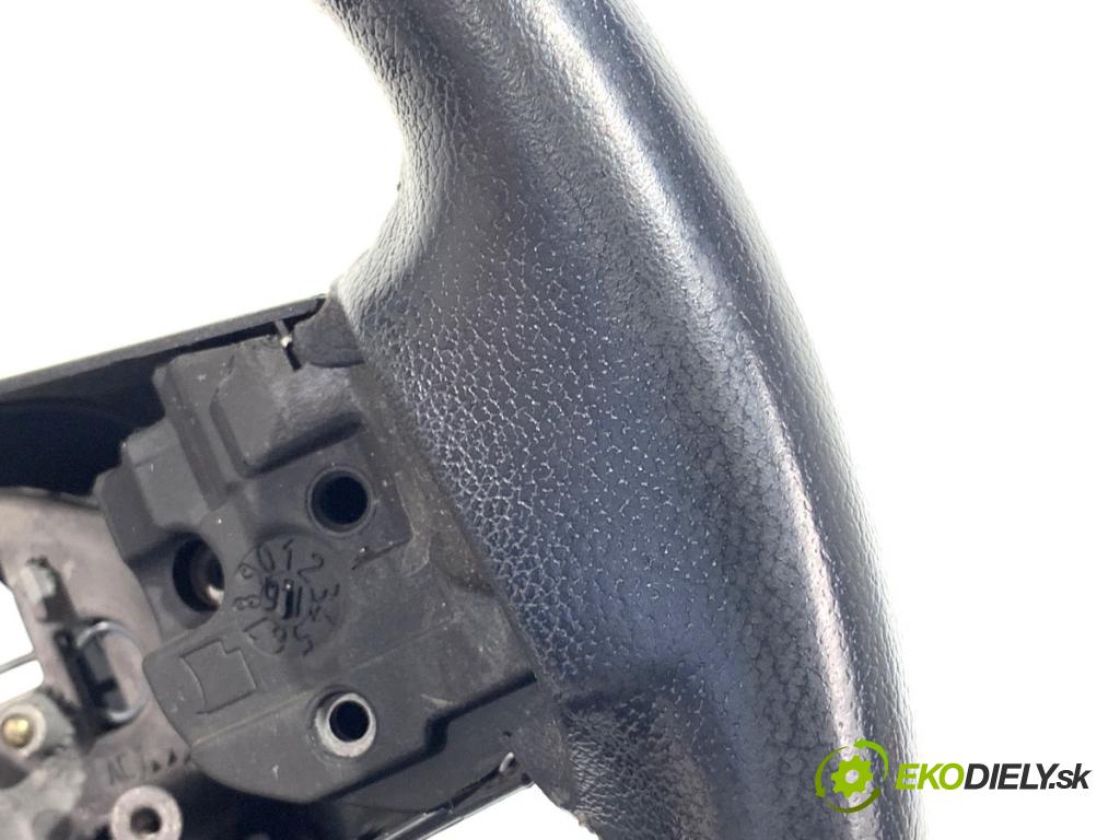 TOYOTA YARIS III liftback 2016 73 kW 1.3 (NSP130_) 1329 Volant 45100-0D490 (Volant)