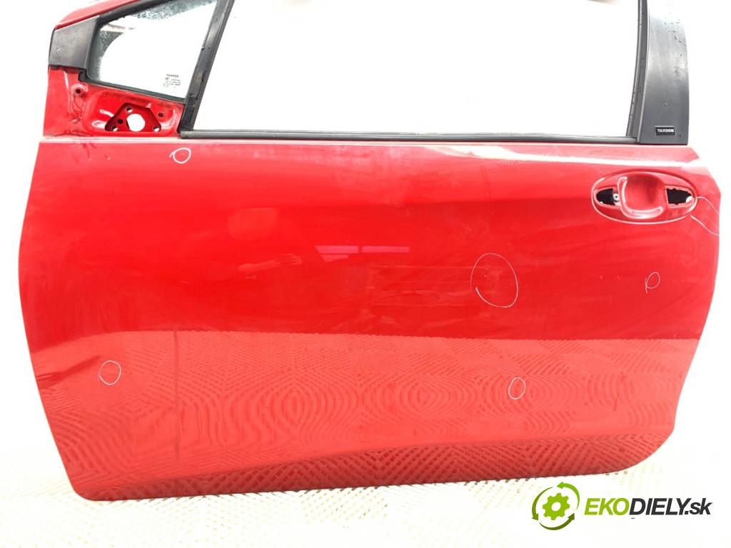 TOYOTA YARIS III liftback 2016 73 kW 1.3 (NSP130_) 1329 dveře levý přední část 3P0