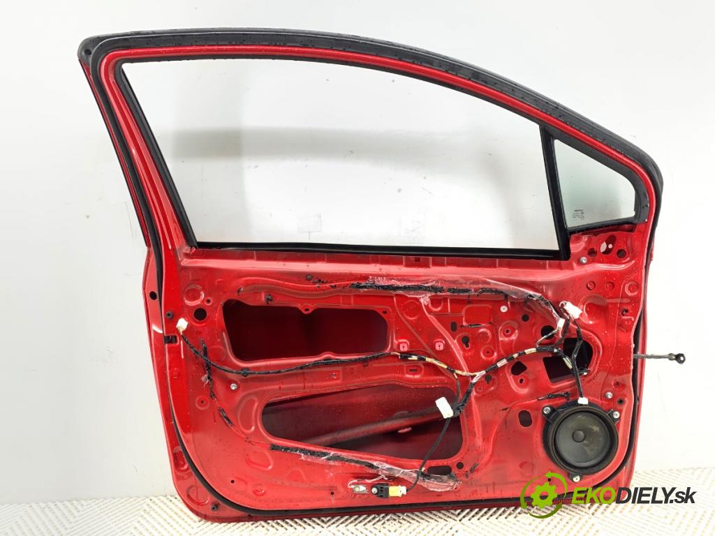 TOYOTA YARIS III liftback 2016 73 kW 1.3 (NSP130_) 1329 dveře levý přední část 3P0