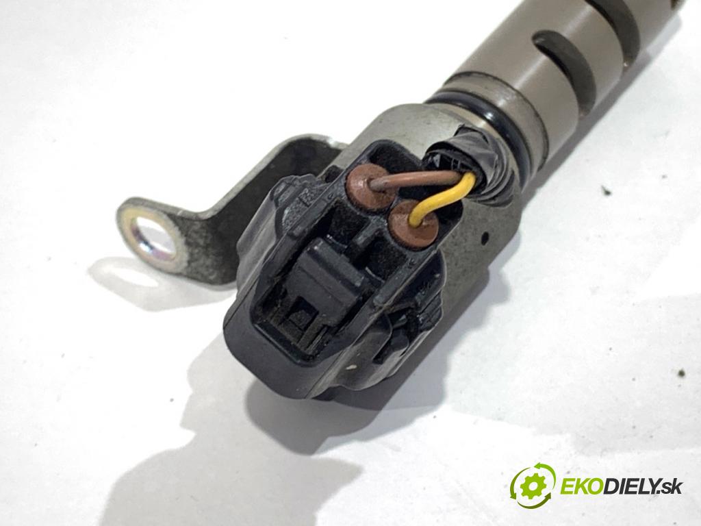 TOYOTA YARIS III liftback 2016 73 kW 1.3 (NSP130_) 1329 Snímač variabilný fázy 347010-5210 (Snímač)