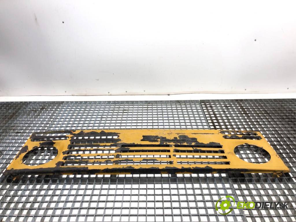 FSC   1985 51 kW 2.1 B 2120 mřížka maska  (Přední mřížka (maska chladiče))