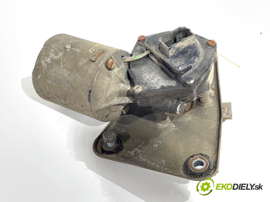 FSC   1985 51 kW 2.1 B 2120 Mechanizmus stieračov predný  (Motorček stieračov predný)