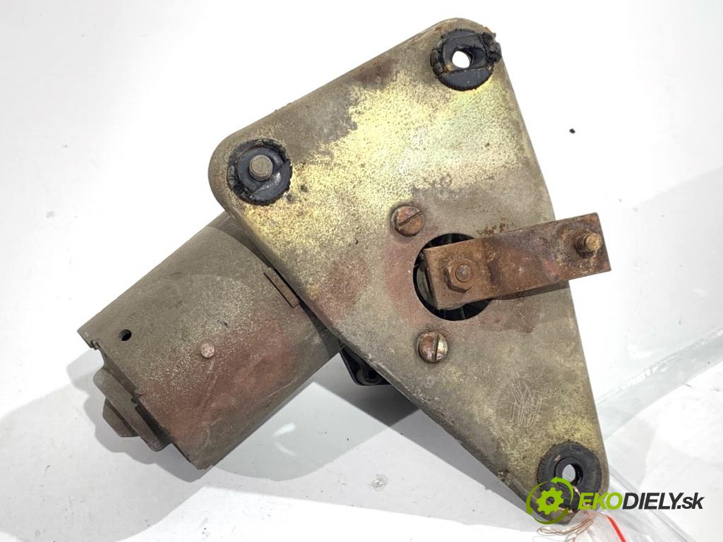 FSC   1985 51 kW 2.1 B 2120 Mechanizmus stieračov predný  (Motorček stieračov predný)