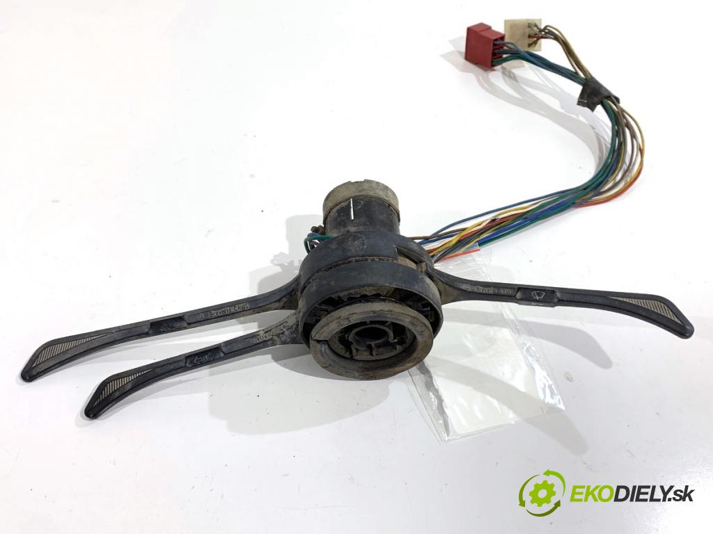 FSC   1996 51 kW 2.1 B 2120 Prepínač kombinovaný  (Prepínacie páčky pod volantom)