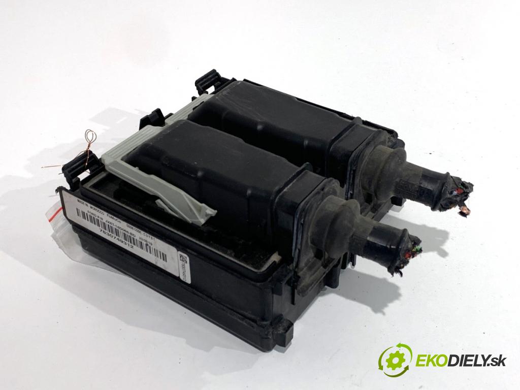 FORD FOCUS IV Kombi 2019 110 kW 1.5 EcoBoost 1496 skříňka poistková JX6T-14D068-BD (Pojistková skříňka)