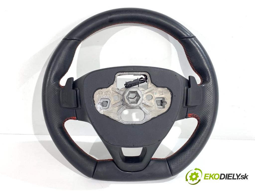 FORD FOCUS IV Kombi 2019 110 kW 1.5 EcoBoost 1496 Volant  (Volant)