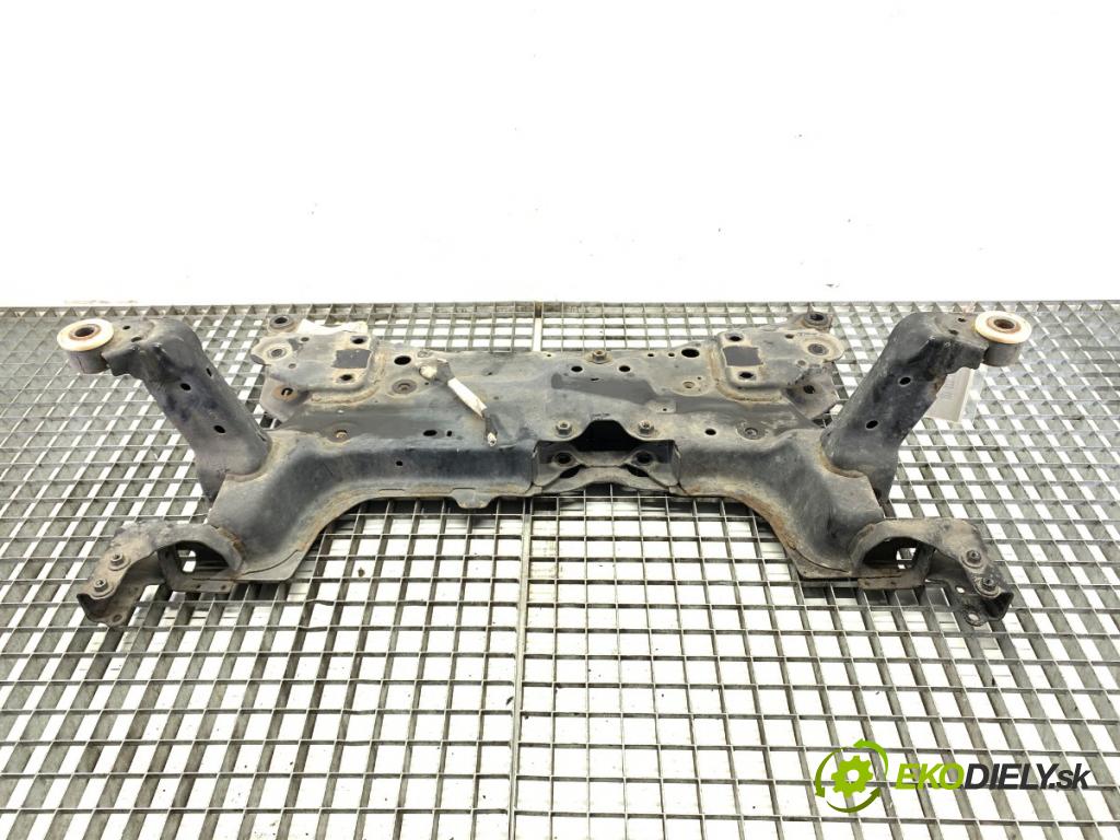 FORD FOCUS IV Kombi 2019 110 kW 1.5 EcoBoost 1496 Výstuha pod Motor  (Výstuha predná)