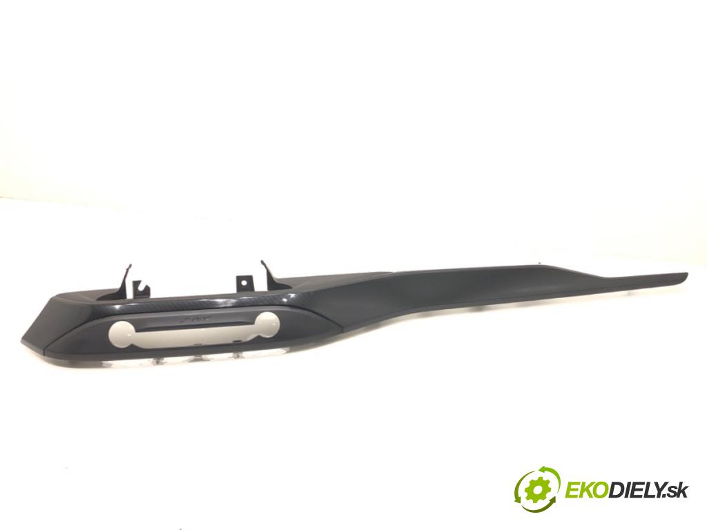 FORD FOCUS IV Kombi 2019 110 kW 1.5 EcoBoost 1496 lišta kryt JX7B-A045H93 (Lišta)