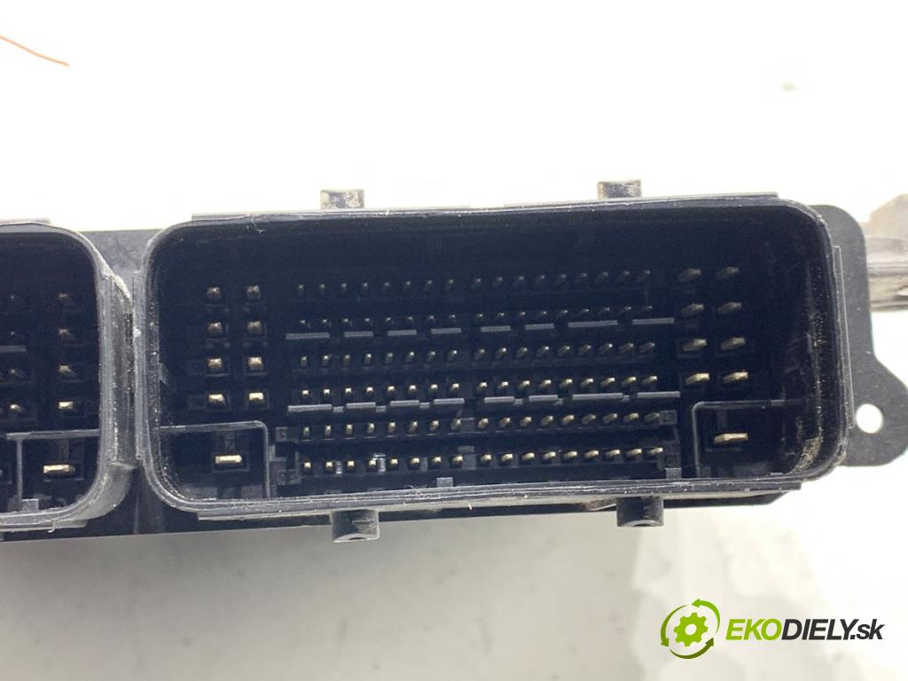 PEUGEOT PARTNER IV Nadwozie pełne/minivan 2020 75 kW 1.5 BlueHDi 100 1499 riadiaca jednotka Motor 9832694380 (Riadiaca jednotka)