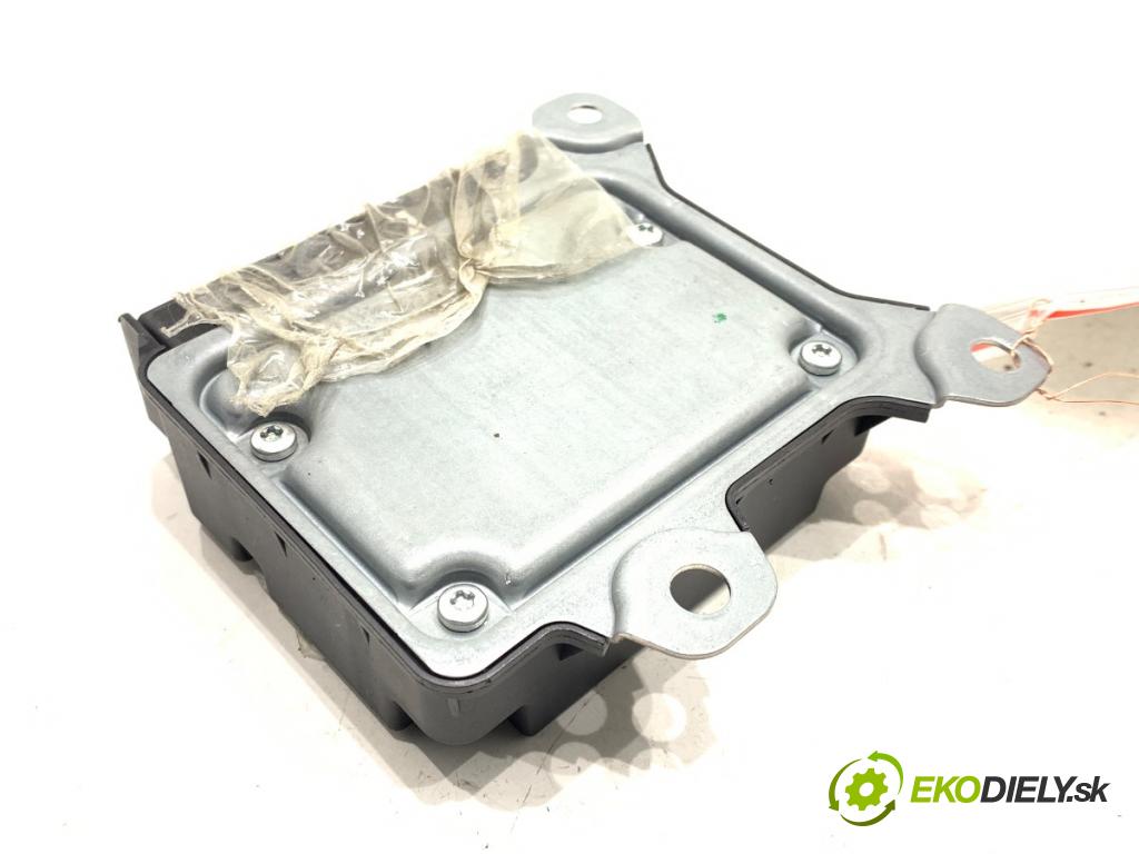 PEUGEOT PARTNER IV Nadwozie pełne/minivan 2020 75 kW 1.5 BlueHDi 100 1499 senzor airbag 9823741280 (Snímač)