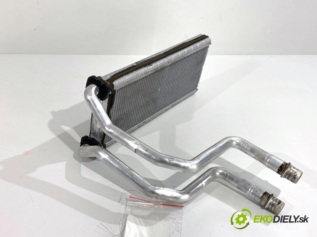 PEUGEOT PARTNER IV Nadwozie pełne/minivan 2020 75 kW 1.5 BlueHDi 100 1499 Výhrevné teleso, radiátor kúrenia  (Radiátor kúrenia)