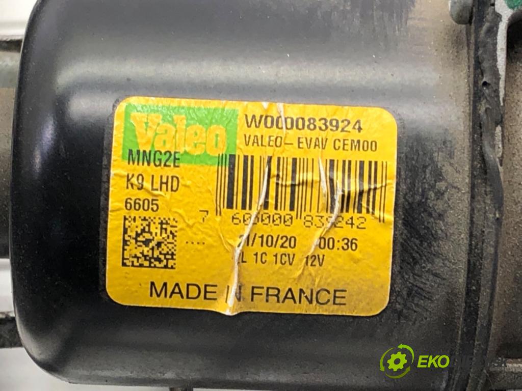 PEUGEOT PARTNER IV Nadwozie pełne/minivan 2020 75 kW 1.5 BlueHDi 100 1499 Mechanizmus stieračov predný W000083924 (Motorček stieračov predný)