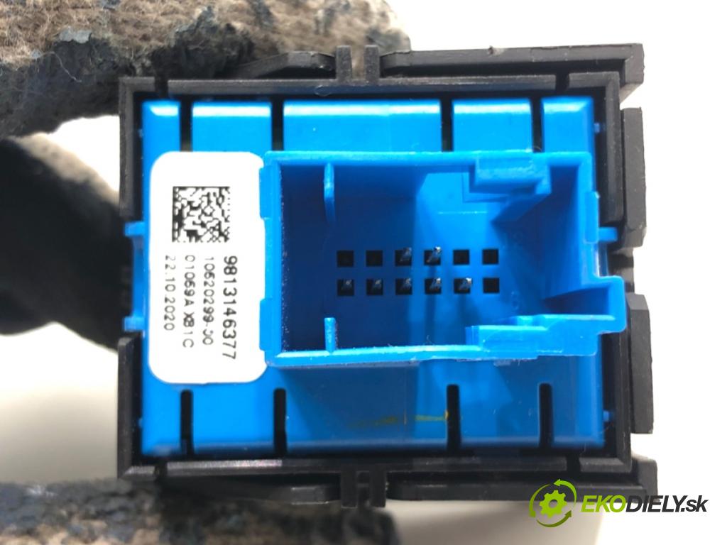 PEUGEOT PARTNER IV Nadwozie pełne/minivan 2020 75 kW 1.5 BlueHDi 100 1499 Spínač brzdy ručnej brzdy 9813146377 (Prepínacie páčky pod volantom)