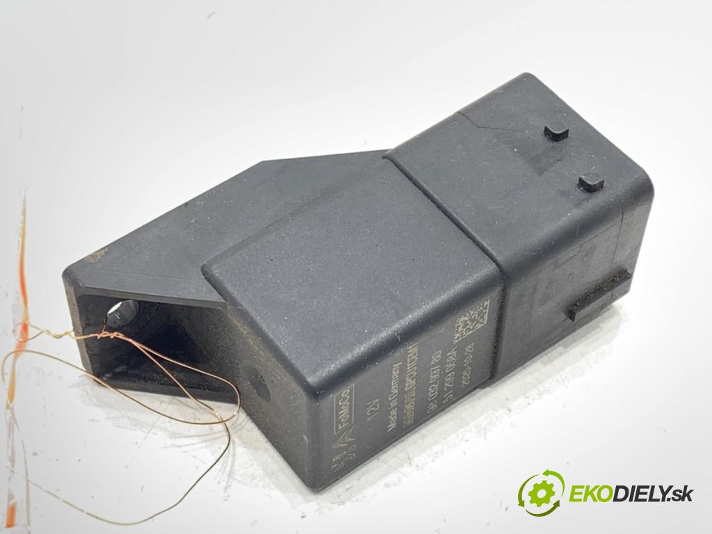 PEUGEOT PARTNER IV Nadwozie pełne/minivan 2020 75 kW 1.5 BlueHDi 100 1499 relé sviečok žhavenia 9803299780 (Relé)