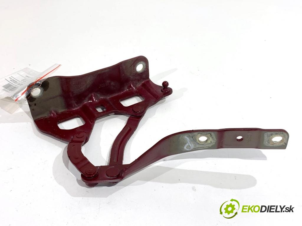 SSANGYONG TORRES  2023 120 kW 1.5 GDI AWD   (1497 ccm / 120 kW / 163 KM) 1497 závěs kapoty pravý přední část 