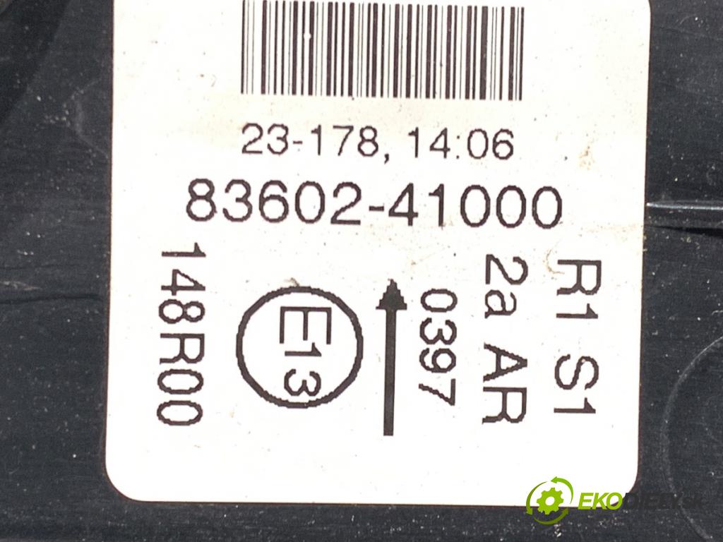 SSANGYONG TORRES  2023 120 kW 1.5 GDI AWD   (1497 ccm / 120 kW / 163 KM) 1497 světlo pravý zadní část 83602-41000