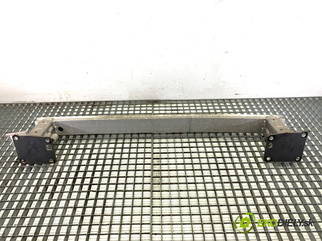 PEUGEOT 308 II liftback 2016 96 kW 1.2 THP 130 1199 Výstuha nárazníka zad  (Výstuha zadná)