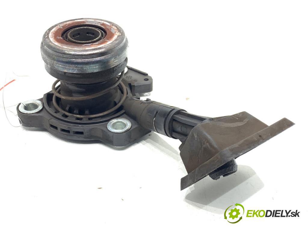 PEUGEOT 308 II liftback 2016 96 kW 1.2 THP 130 1199 Spojkový valec pumpa spojky  (Spojkový valec)