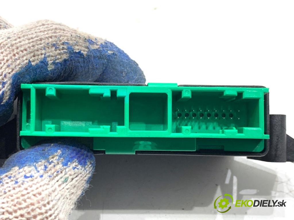 PEUGEOT 308 II liftback 2016 96 kW 1.2 THP 130 1199 Modul PDC 9814151980 (Riadiaca jednotka ostatné)