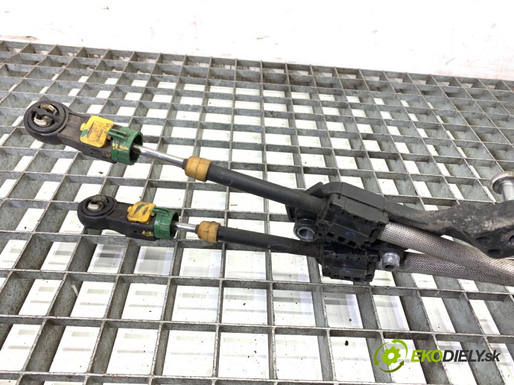 PEUGEOT 308 II liftback 2016 96 kW 1.2 THP 130 1199 Kulisa 9675041480 (Rýchlostná páka (kulisa))