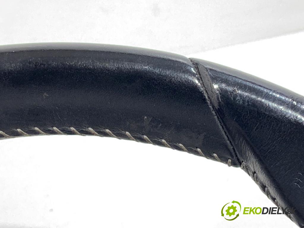 PEUGEOT 308 II liftback 2016 96 kW 1.2 THP 130 1199 Volant  (Volant)