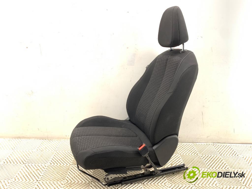 PEUGEOT 308 II liftback 2016 96 kW 1.2 THP 130 1199 Sedadlo pravy predný