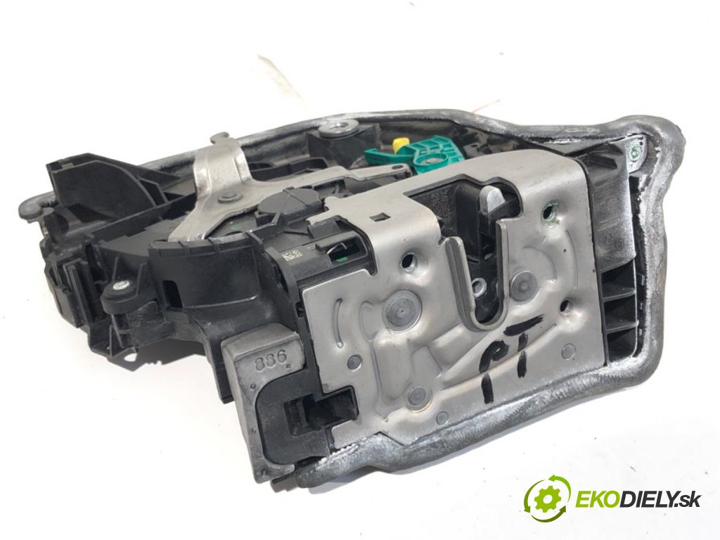 BMW G30 sedan 2021 110 kW 518 d Mild-Hybrid 1995 zámok dveře pravý zadní část 7477690